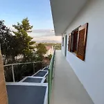 House Ermionida * Θερμησία